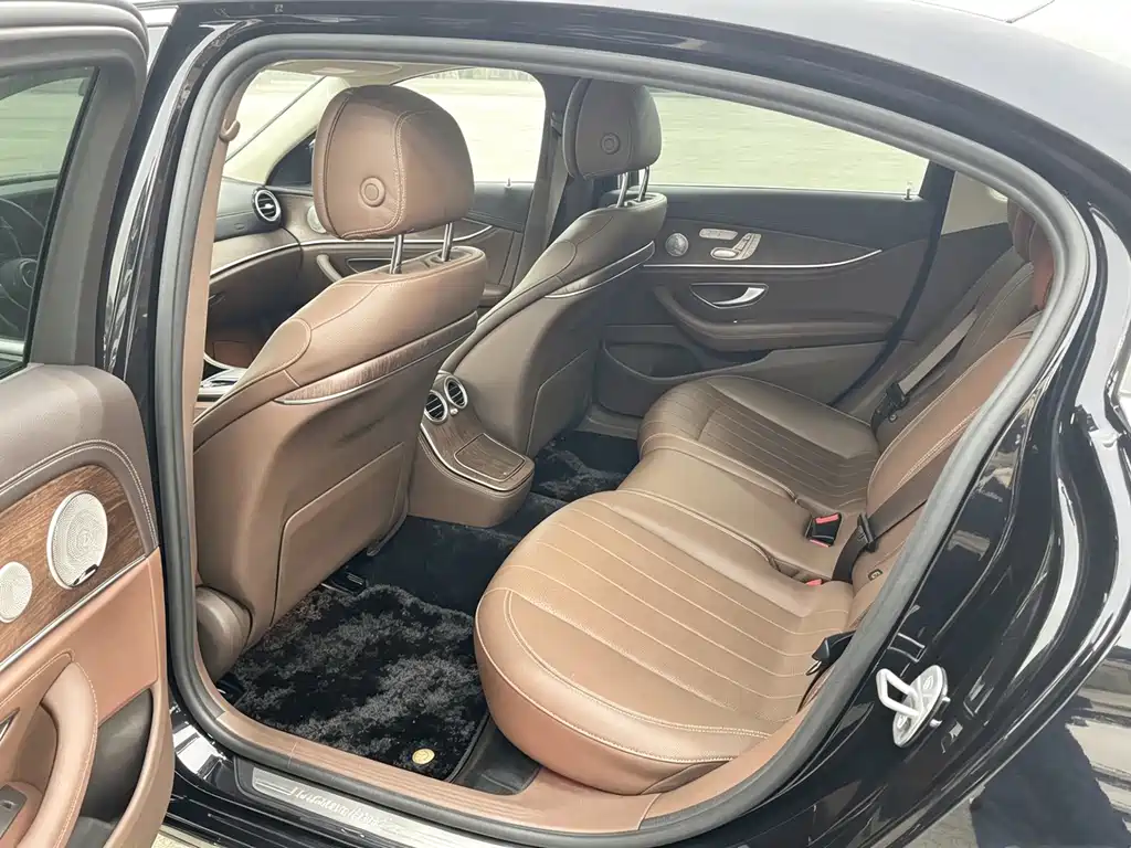 Mercedes-Benz E-Class E 2023 E 300 L Luxury