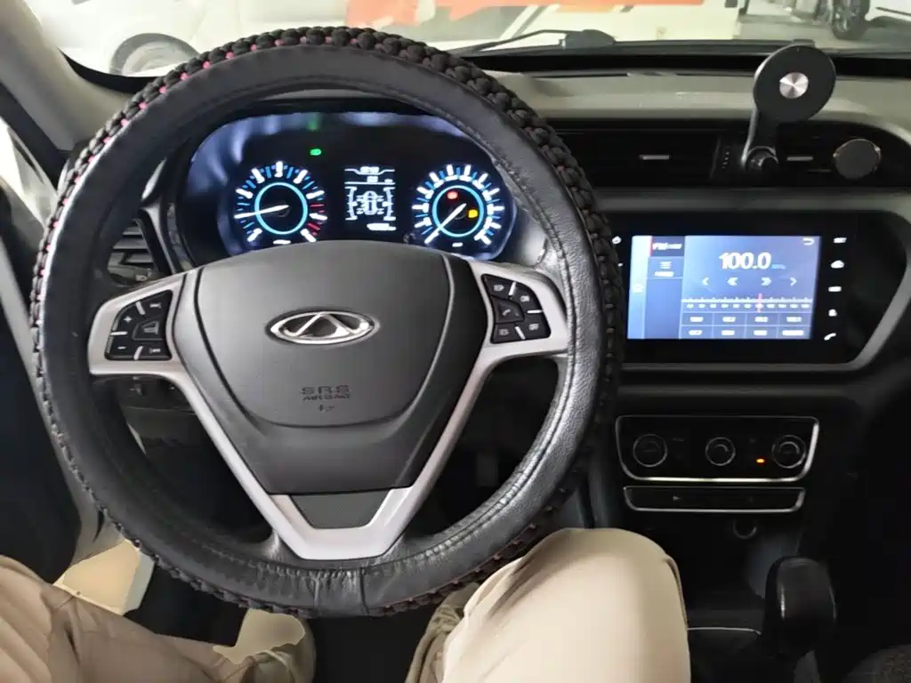 Chery Tiggo 3 — миниатюра 10
