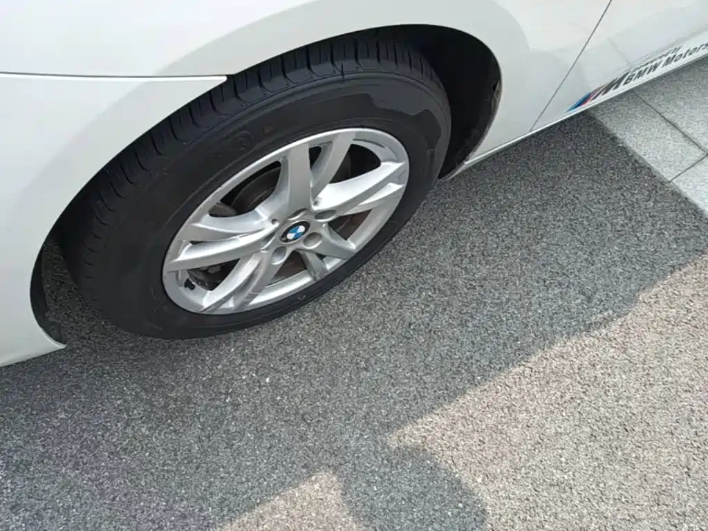 BMW 2 Series Active Tourer — миниатюра 23