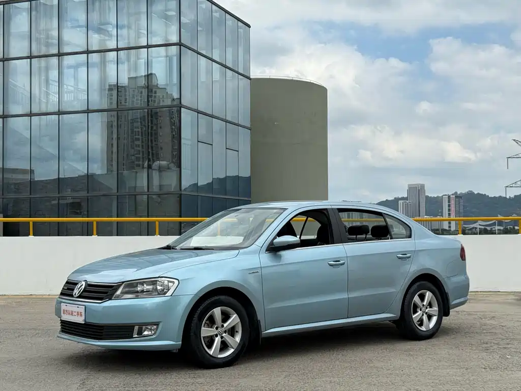 Volkswagen Lavida 2014