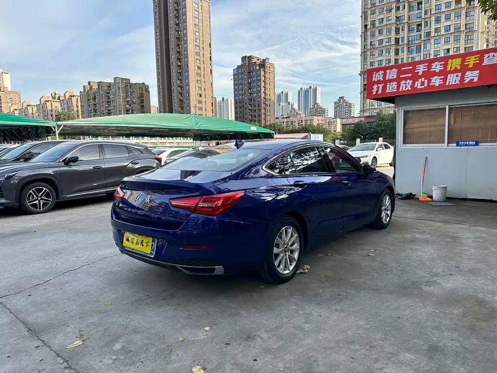 Hongqi Hongqi H5 — миниатюра 5