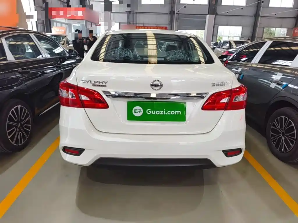 Nissan Sylphy — миниатюра 6