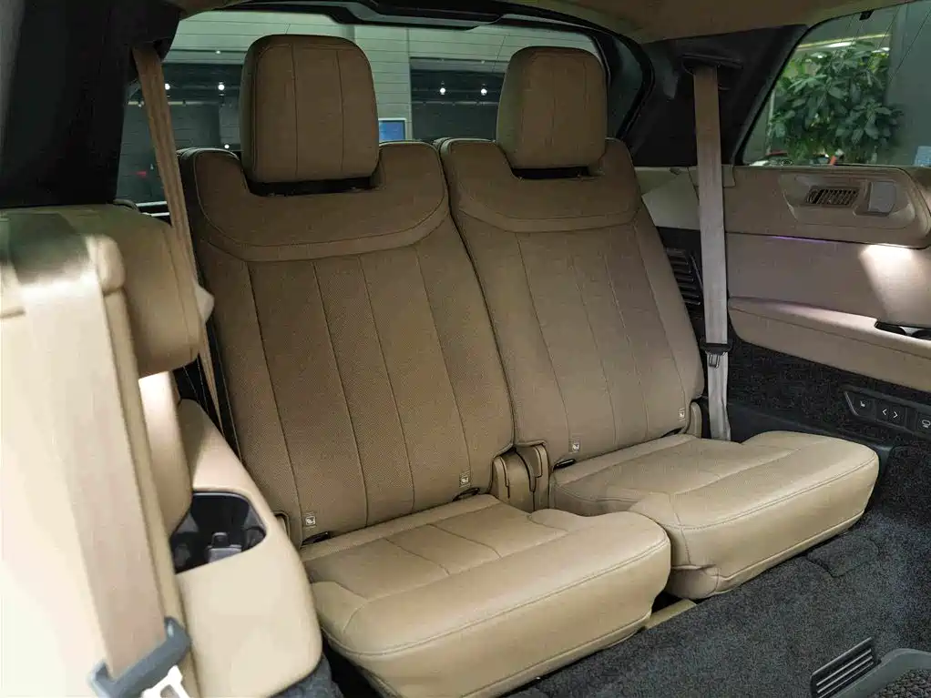 Land Rover Range Rover — миниатюра 14
