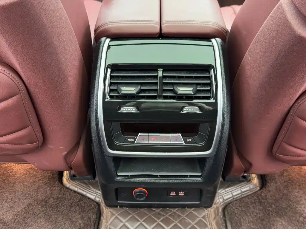 BMW X5 — миниатюра 13
