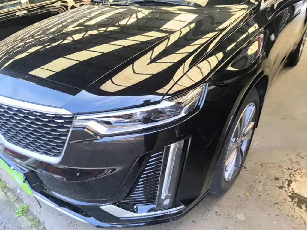 Cadillac XT6 — миниатюра 24
