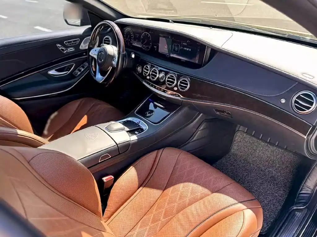 Mercedes-Benz S-Class — миниатюра 13
