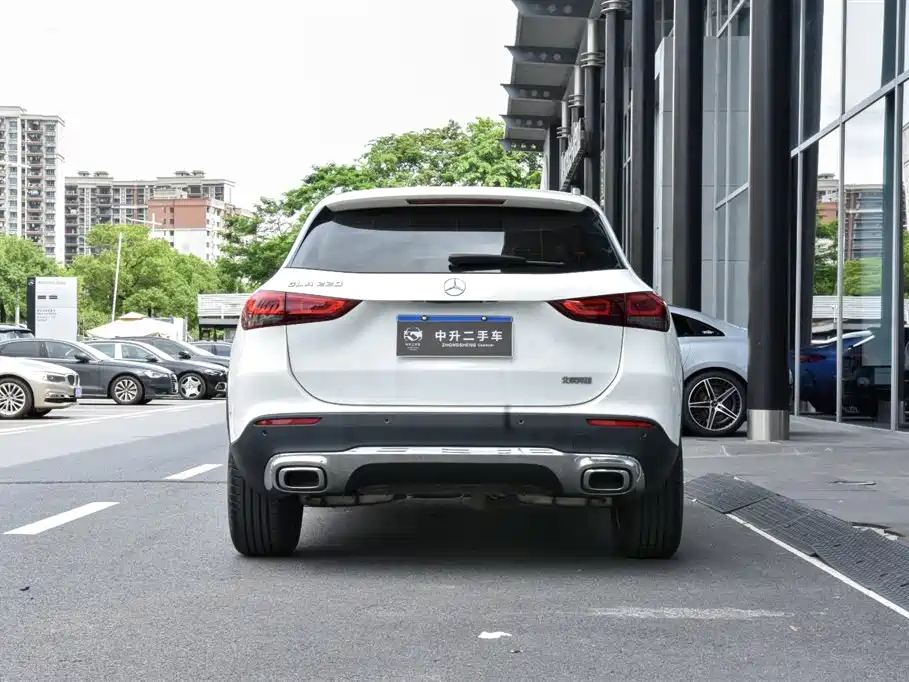 Mercedes-Benz GLA — миниатюра 8