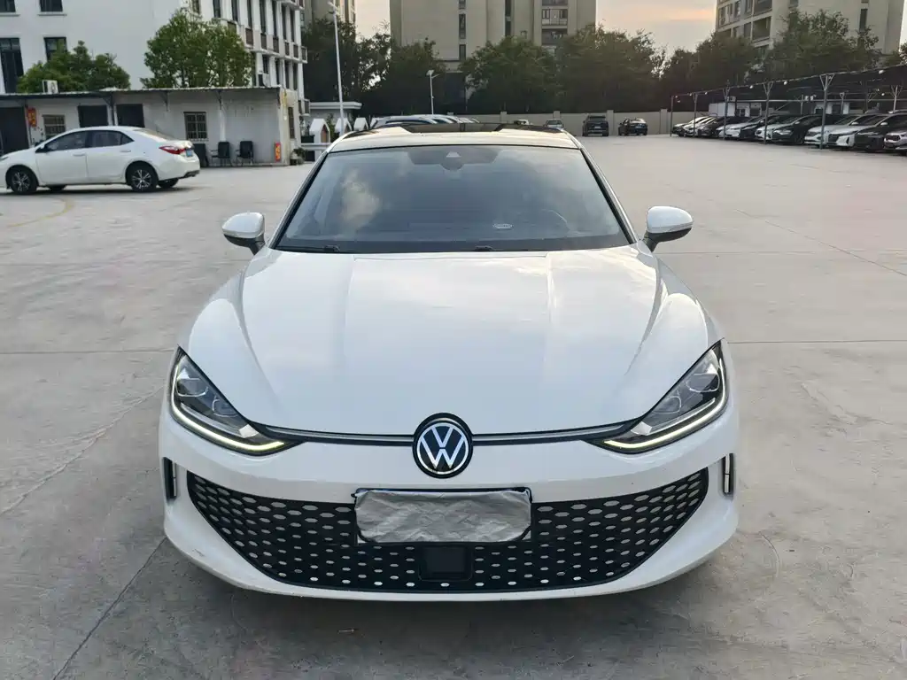Volkswagen Lamando — миниатюра 3