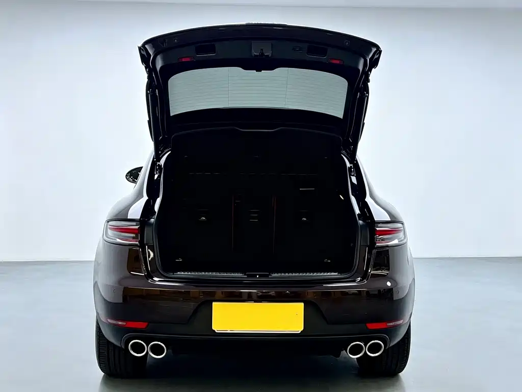 Porsche Macan — миниатюра 7