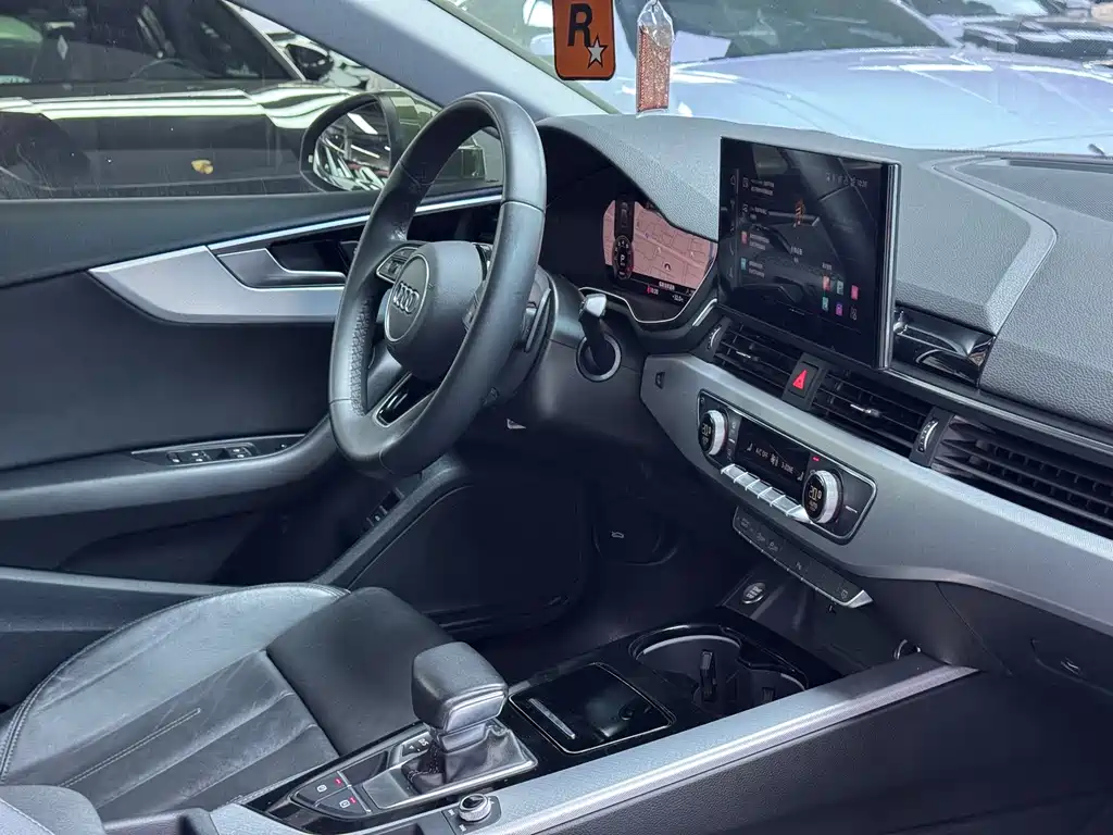 Audi A5 (Import) — миниатюра 17