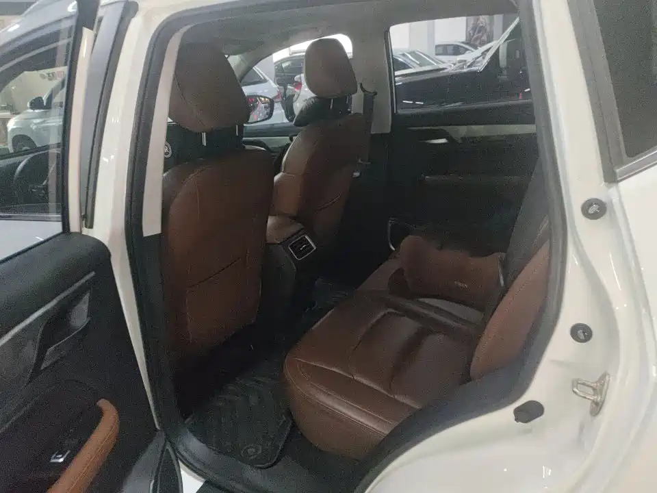 Geely Vision X6 — миниатюра 7