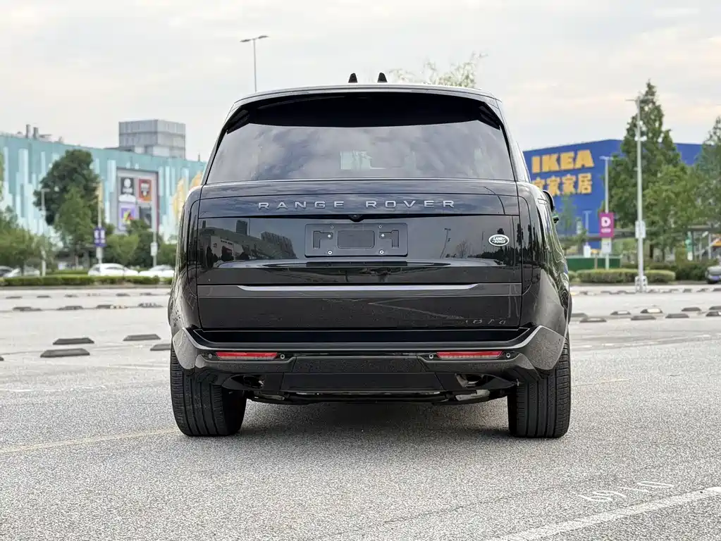 Land Rover Range Rover 2024 3.0 L6 400PS Long Wheelbase
