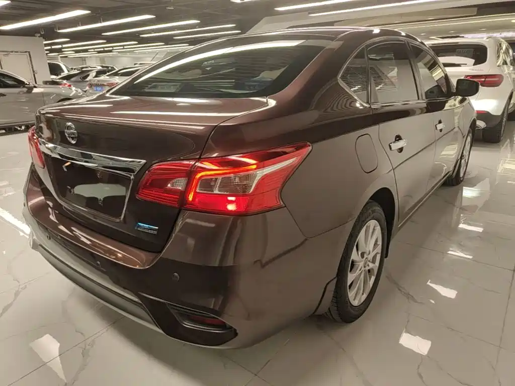 Nissan Sylphy — миниатюра 7