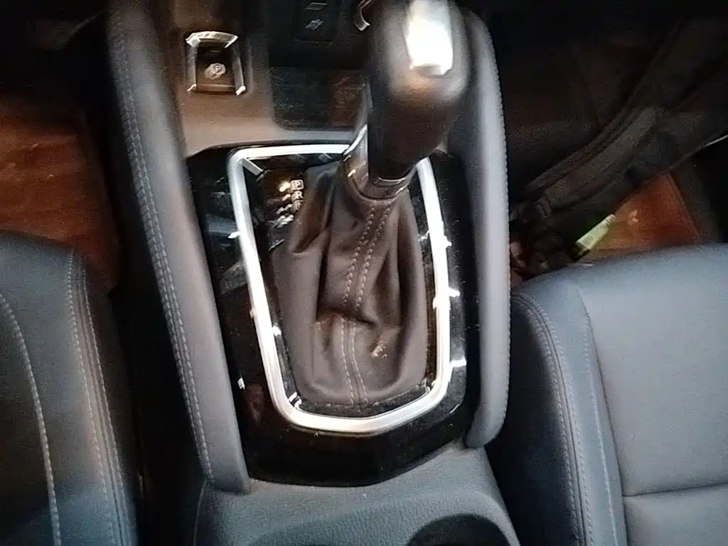 Nissan Qashqai — миниатюра 14