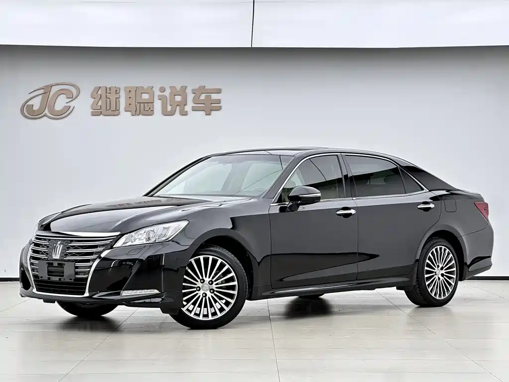 Toyota Crown 2017