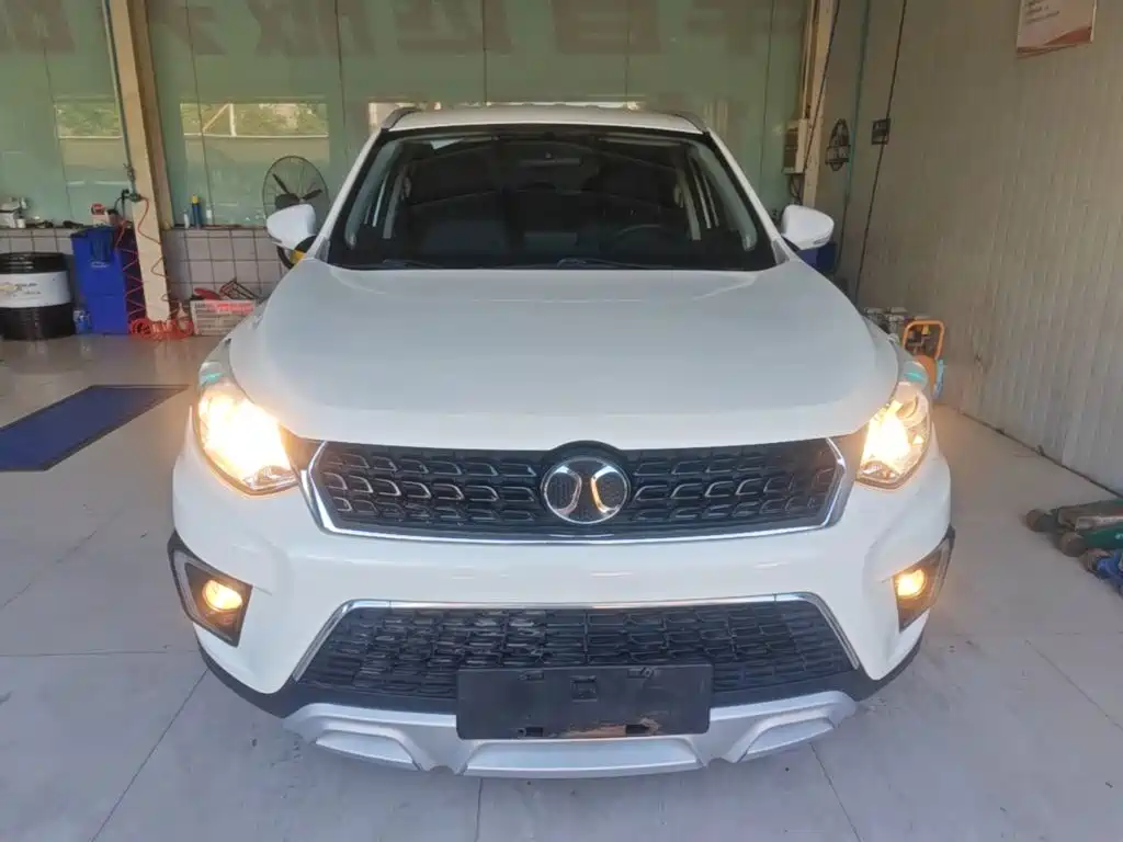BAIC Senova X35 — миниатюра 3