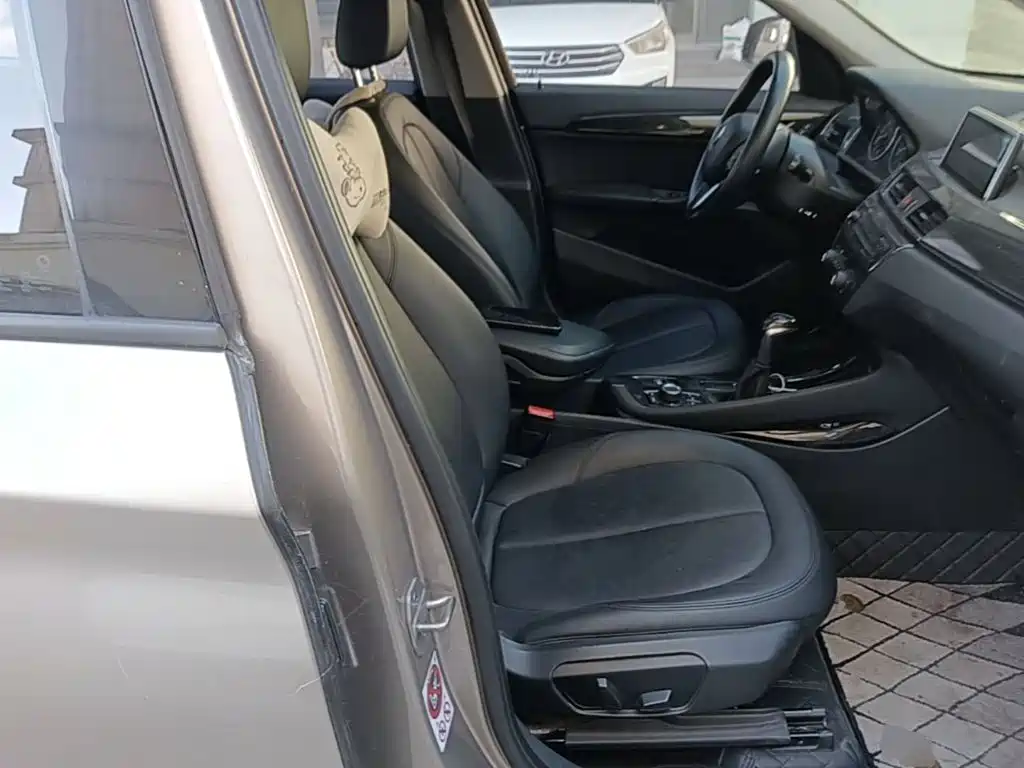 BMW X1 — миниатюра 25