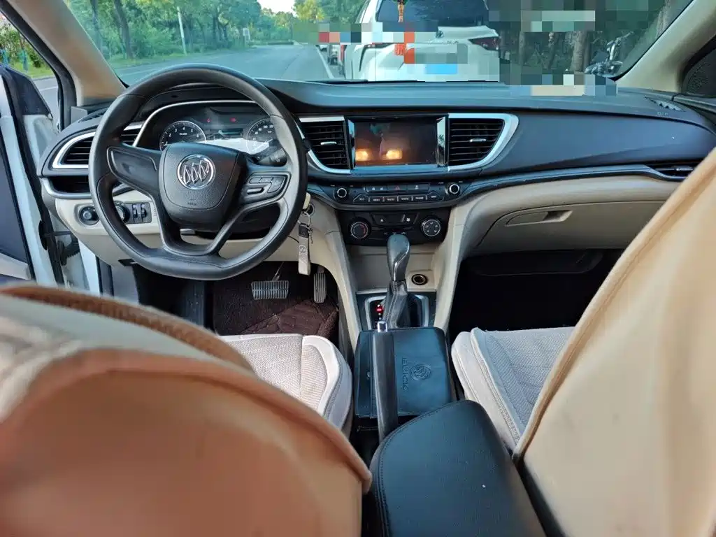 Buick Excelle — миниатюра 10