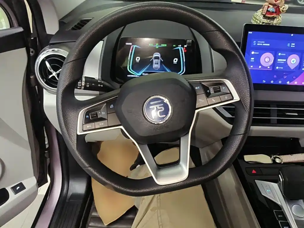 BYD Yuan Pro — миниатюра 11