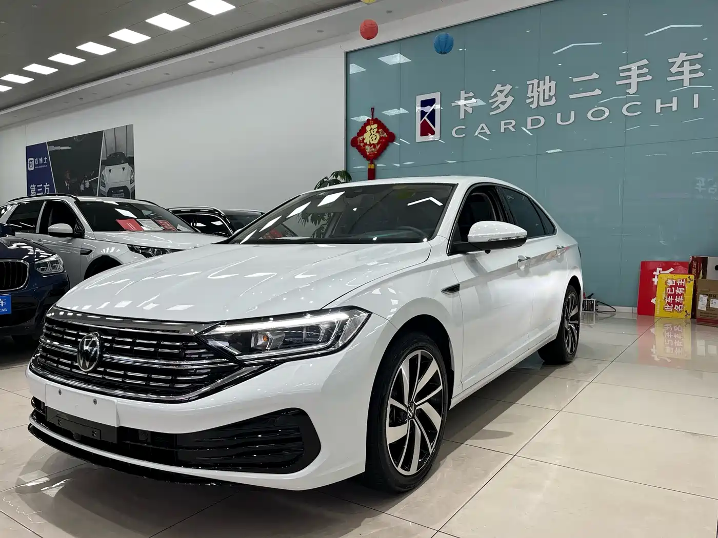 速腾 2023款 300TSI DSG超越版 2024