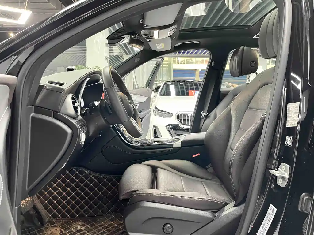 Mercedes-Benz GLC — миниатюра 7