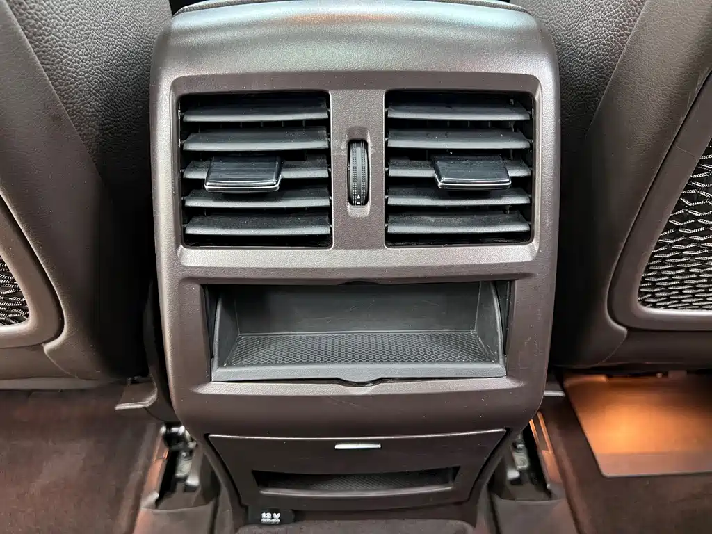 Mercedes-Benz GLS — миниатюра 17