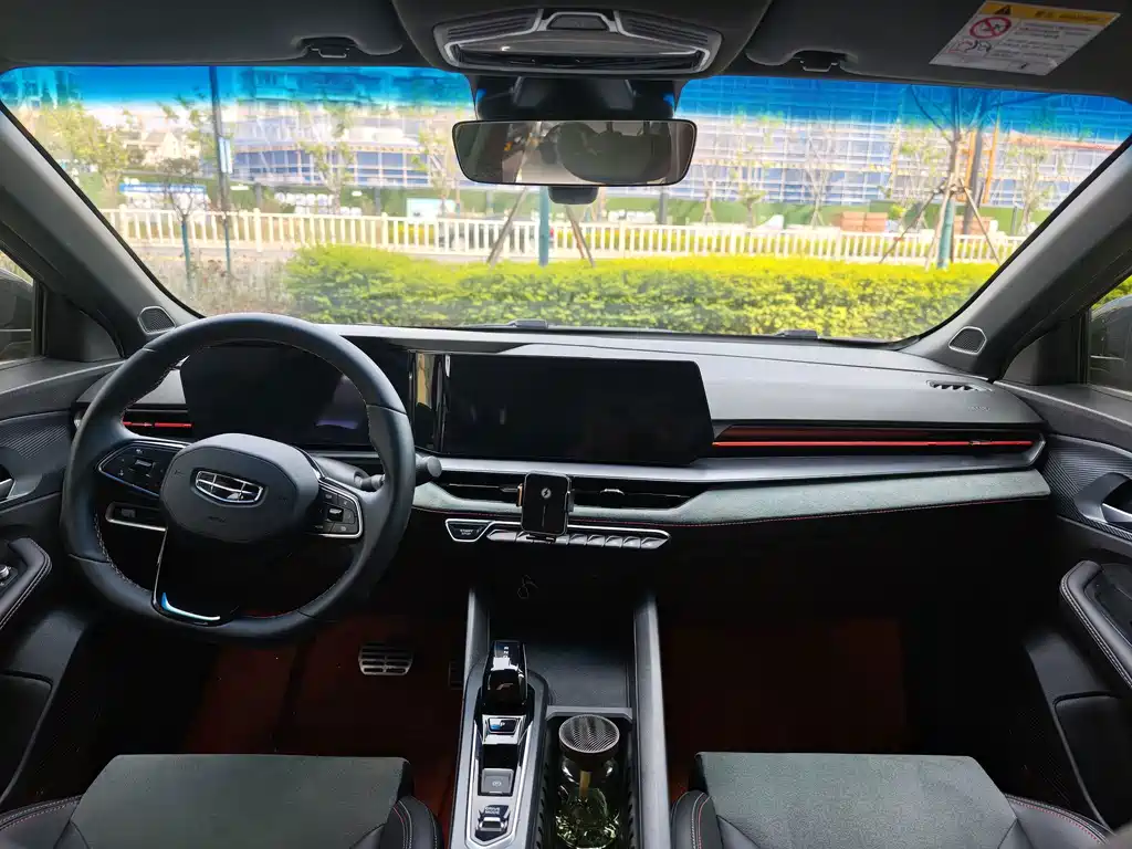 Geely Binrui — миниатюра 9