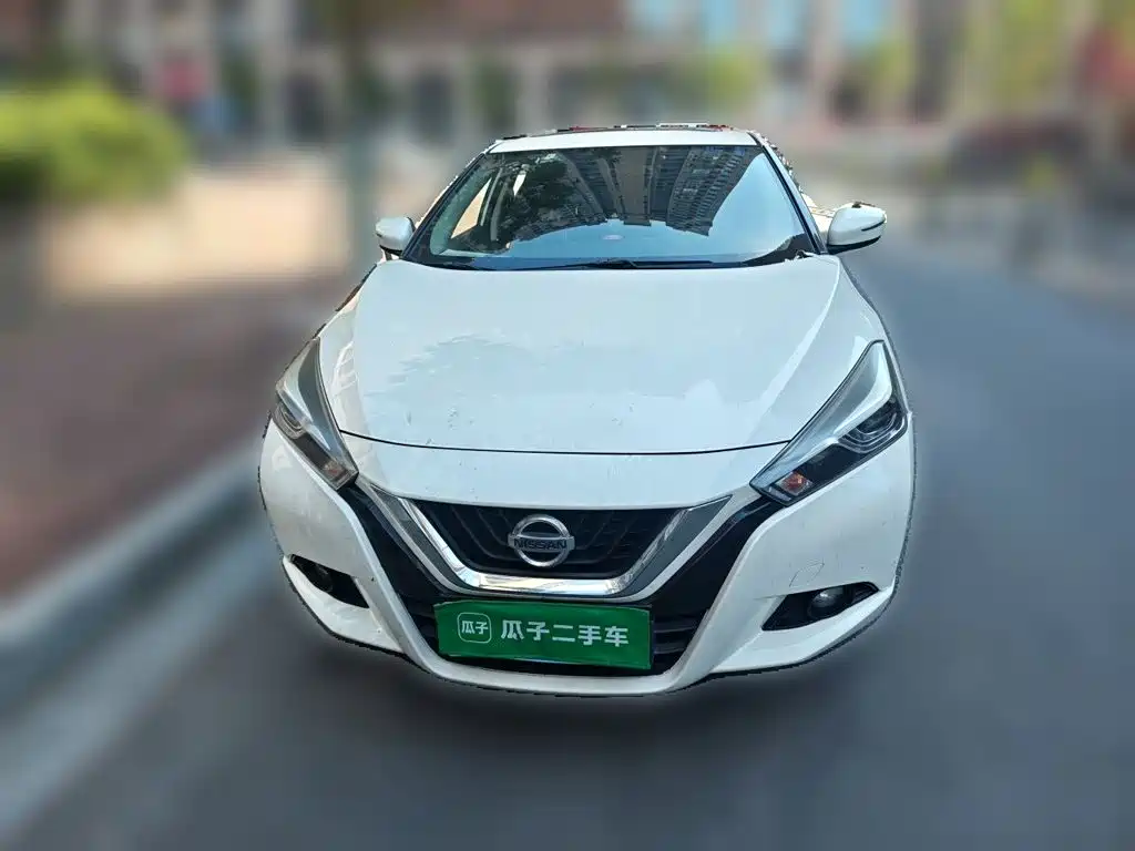 Nissan Bluebird — миниатюра 23