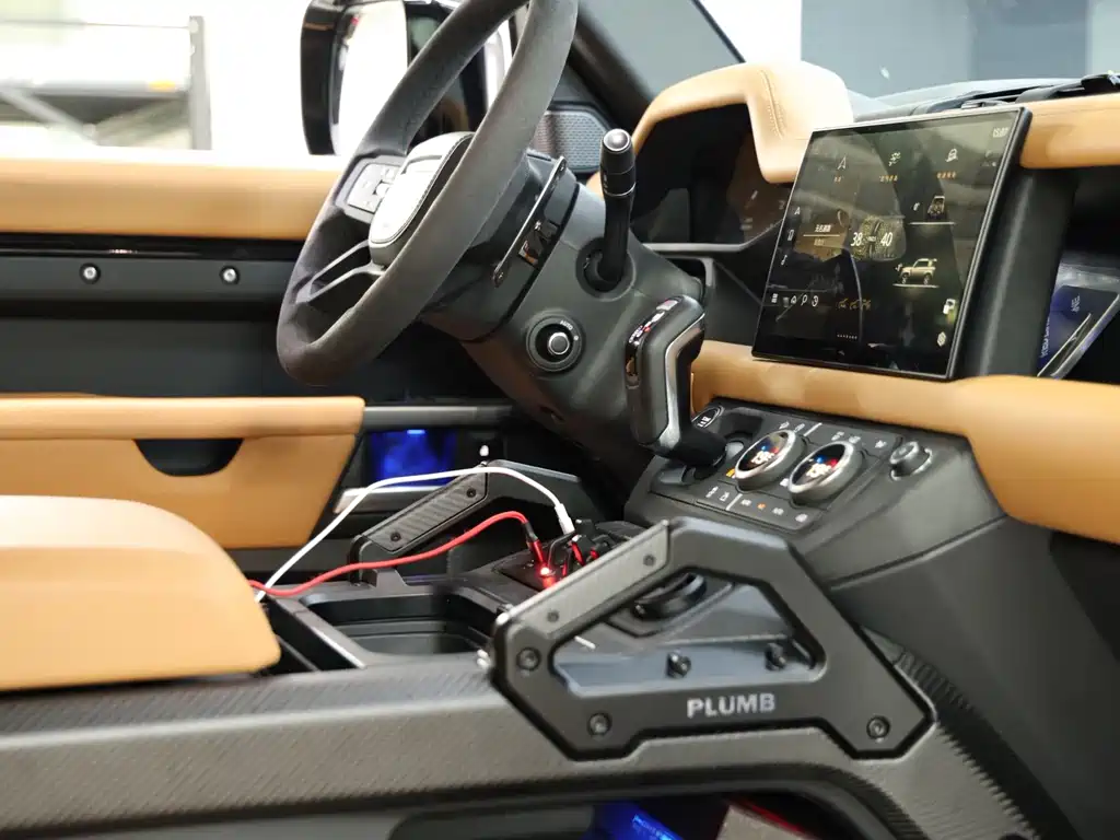 Land Rover Defender — миниатюра 16