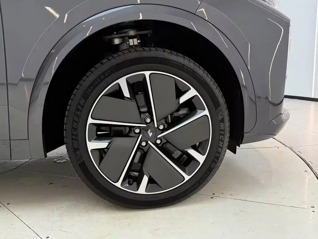Li Auto Li L7 — миниатюра 14