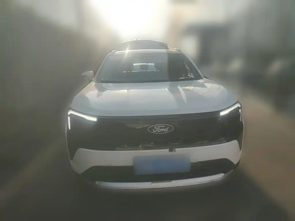 Ford Equator Sport — миниатюра 5