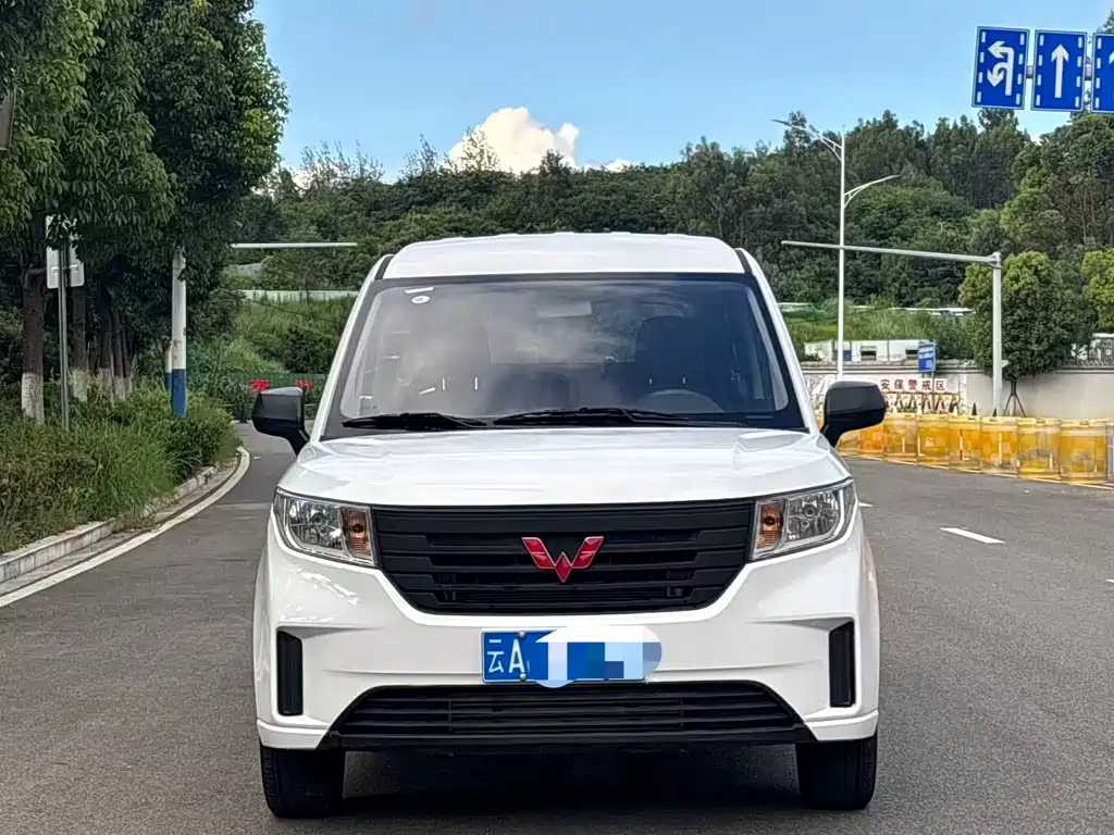 Wuling Journey 2021 1.5T MT Comfort
