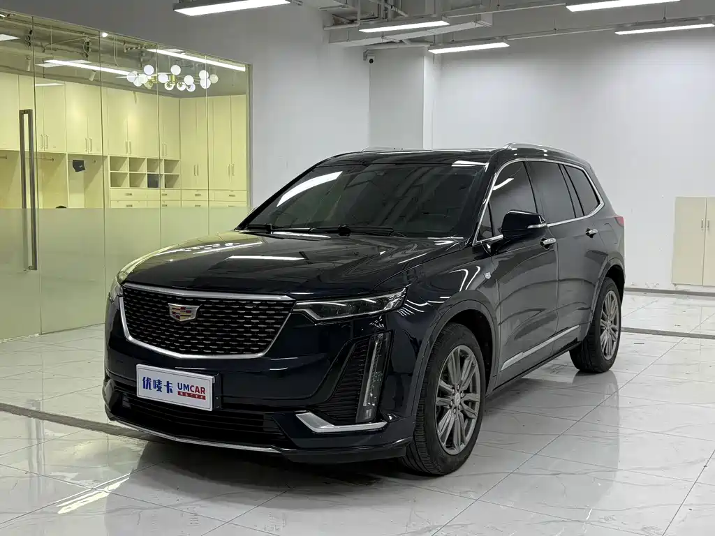 Cadillac XT6