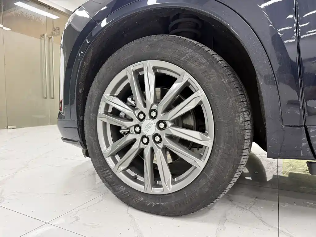 Cadillac XT6 — миниатюра 7