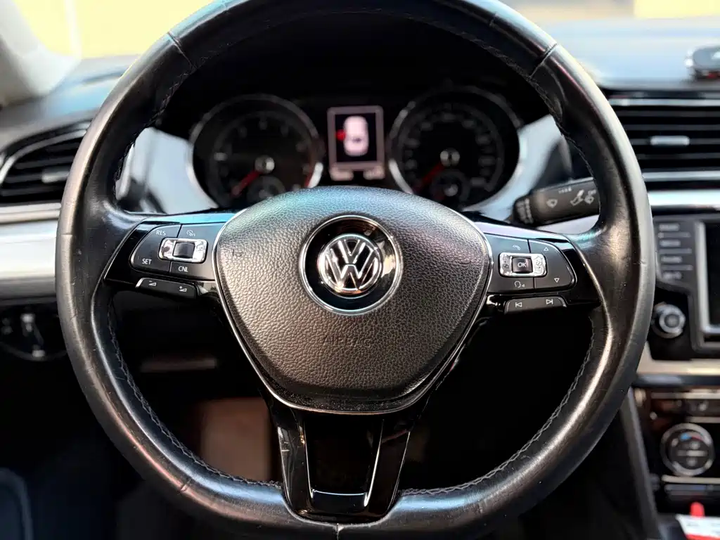 Volkswagen Lamando — миниатюра 18