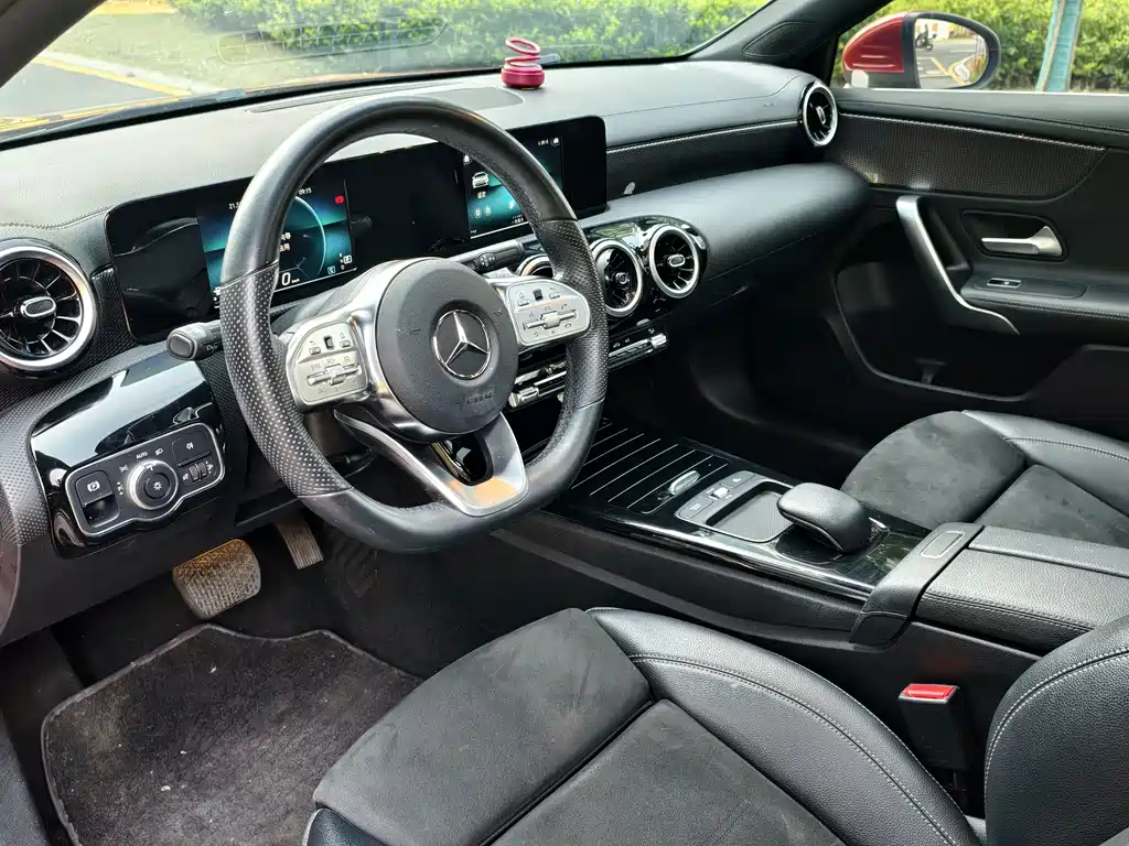 Mercedes-Benz A-Class — миниатюра 24