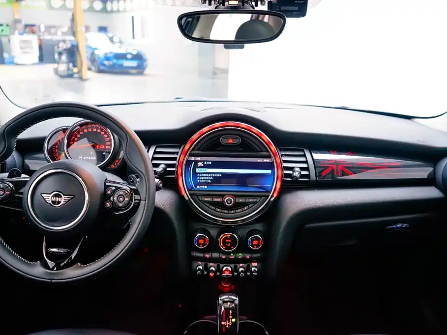 MINI Mini — миниатюра 3