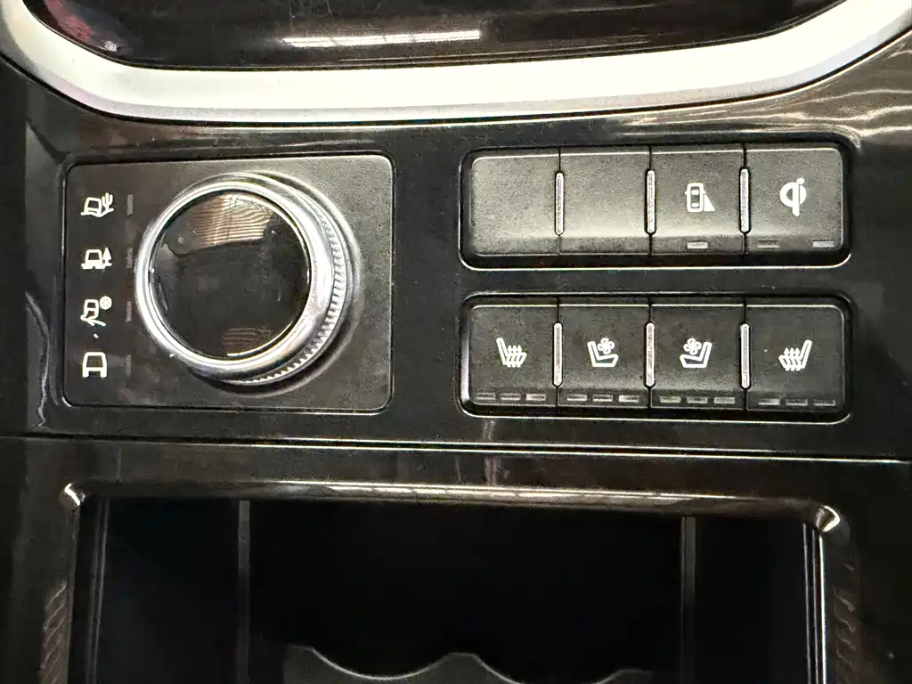 GAC Motor Trumpchi GS8 — миниатюра 15