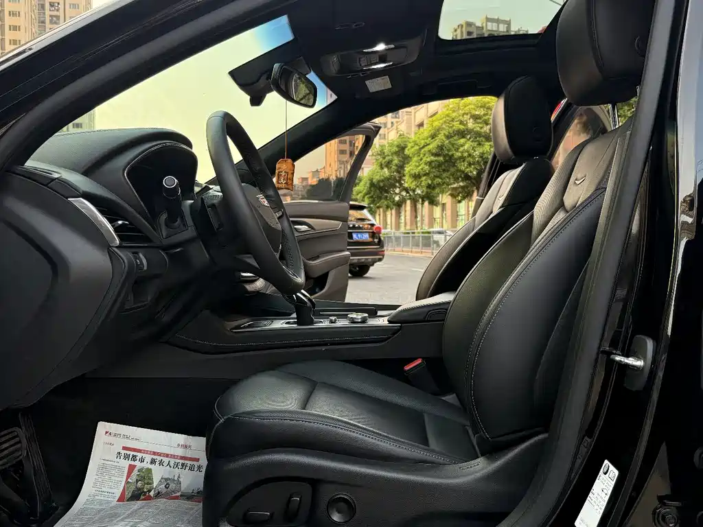 Cadillac CT5 — миниатюра 16