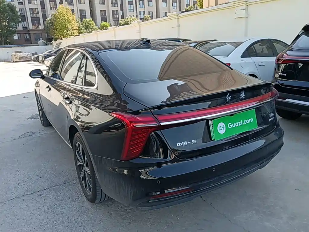 Hongqi Hongqi H5 PHEV — миниатюра 5