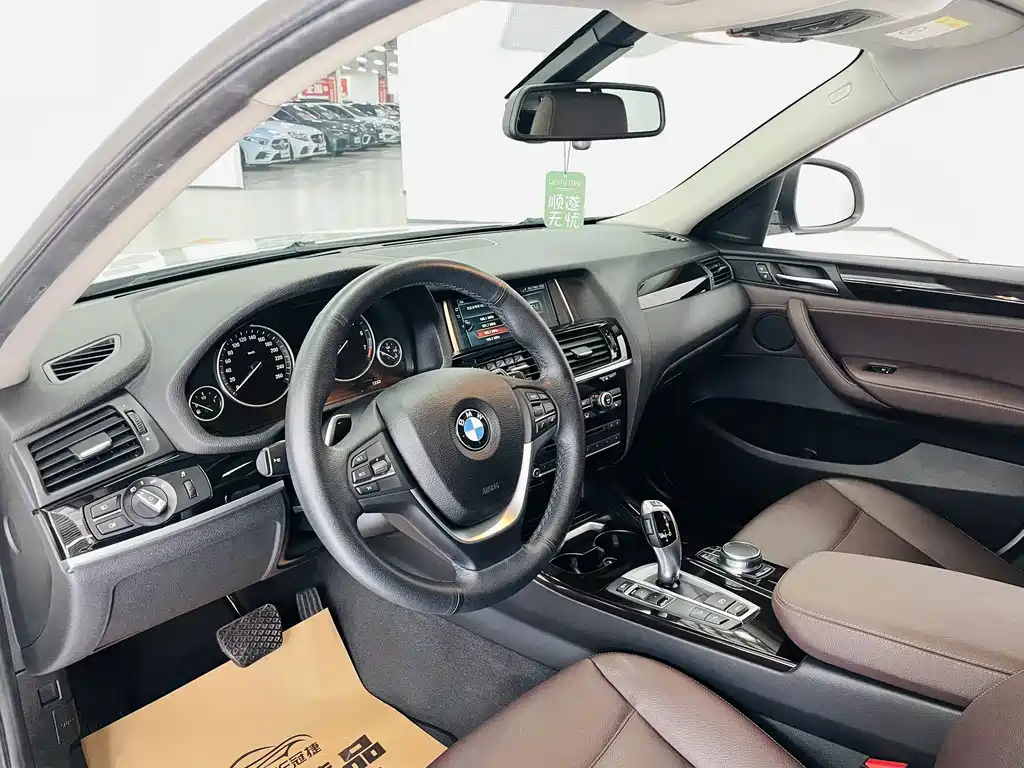 BMW X4 — миниатюра 6