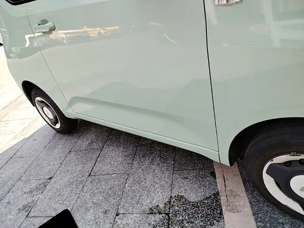 Wuling MINIEV — миниатюра 21