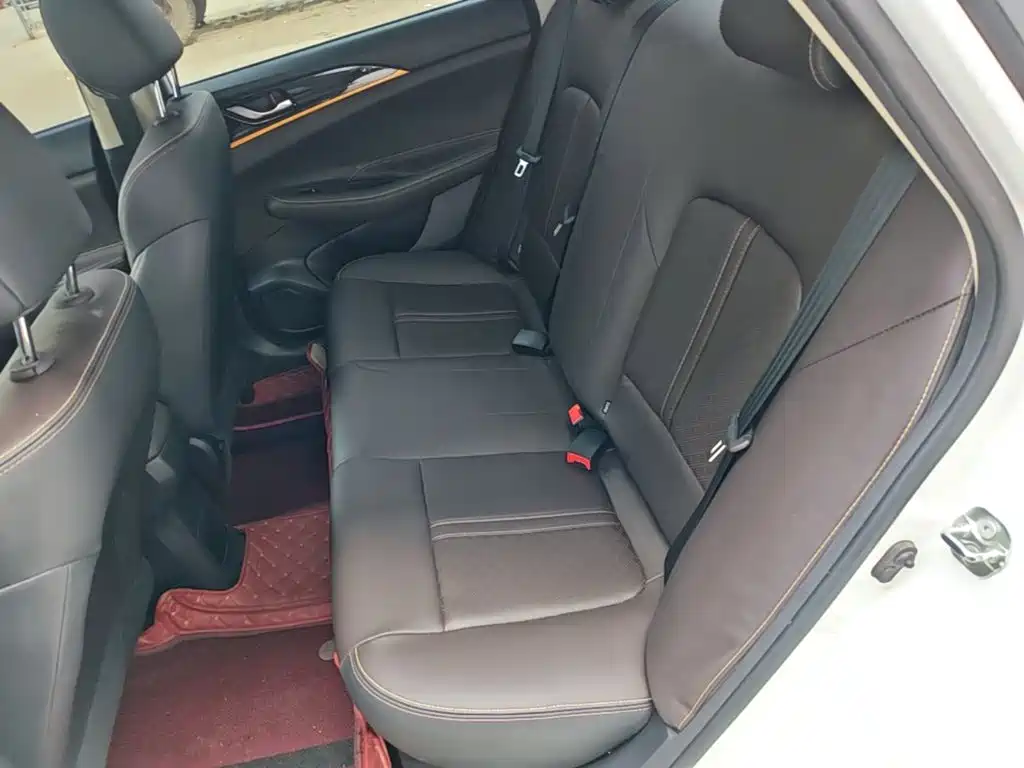 Changan Eado DT — миниатюра 17
