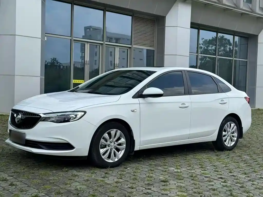 Buick Excelle — миниатюра 2