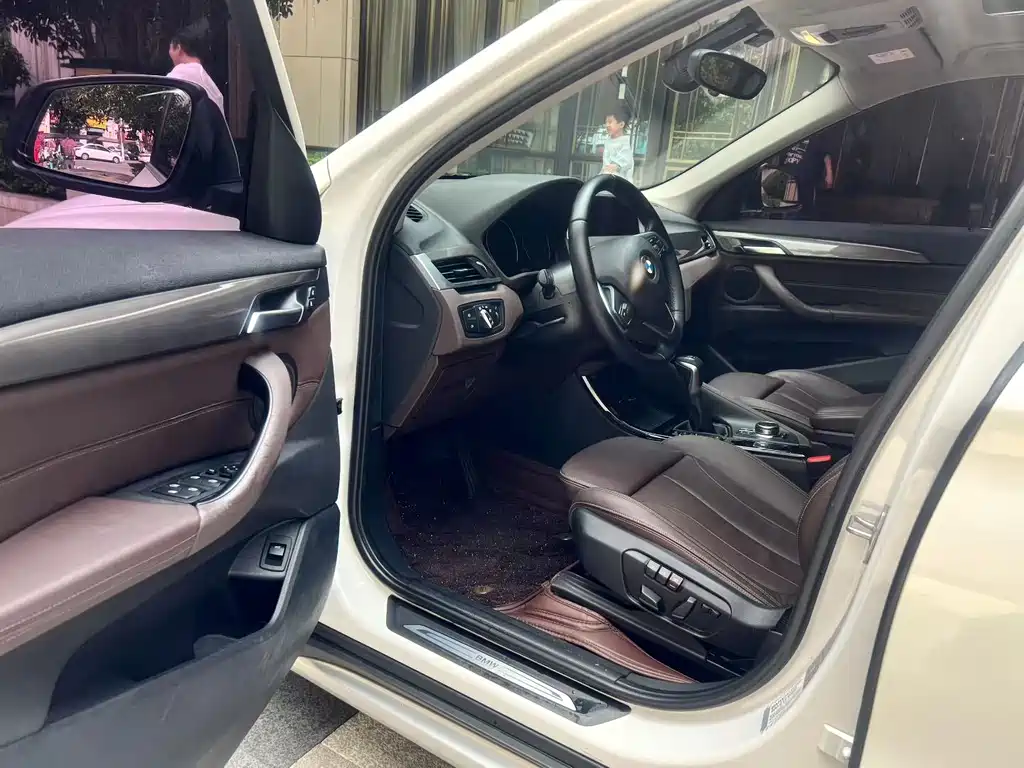 BMW X1 — миниатюра 4