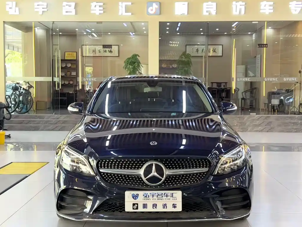 Mercedes-Benz C-Class 2019