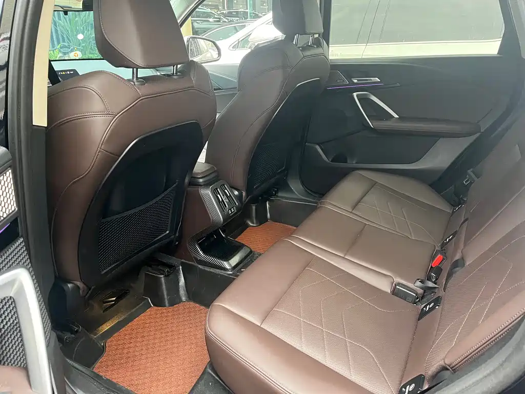BMW X1 — миниатюра 10