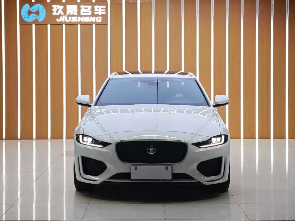 Jaguar XEL — миниатюра 2