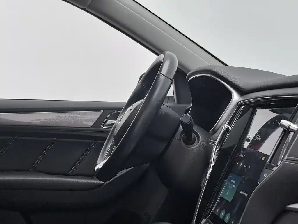 Roewe RX5 — миниатюра 22