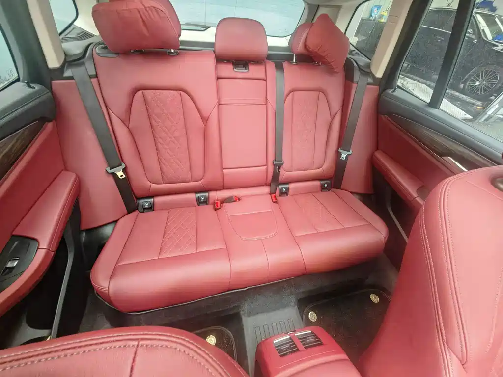 BMW X3 — миниатюра 9